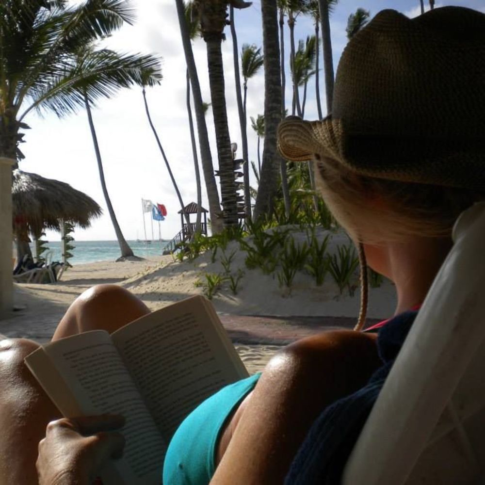 Meet your Posher, Candy